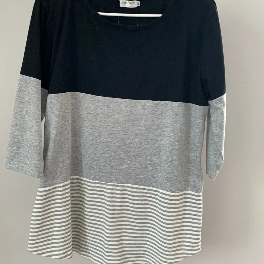 Hount Colorblock Tee - Picture 4 of 15